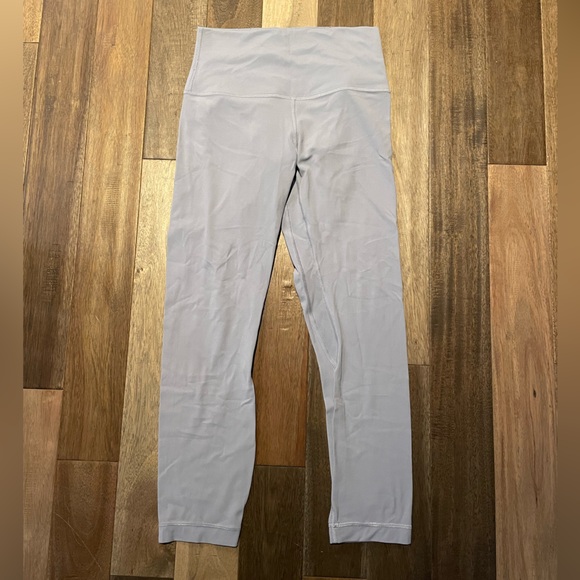 Chambray Lululemon Leggings - Picture 6 of 6